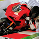 Illustration for article titled This $18,000 MotoGP Simulator Means Year-Round Track Days In Your Garage